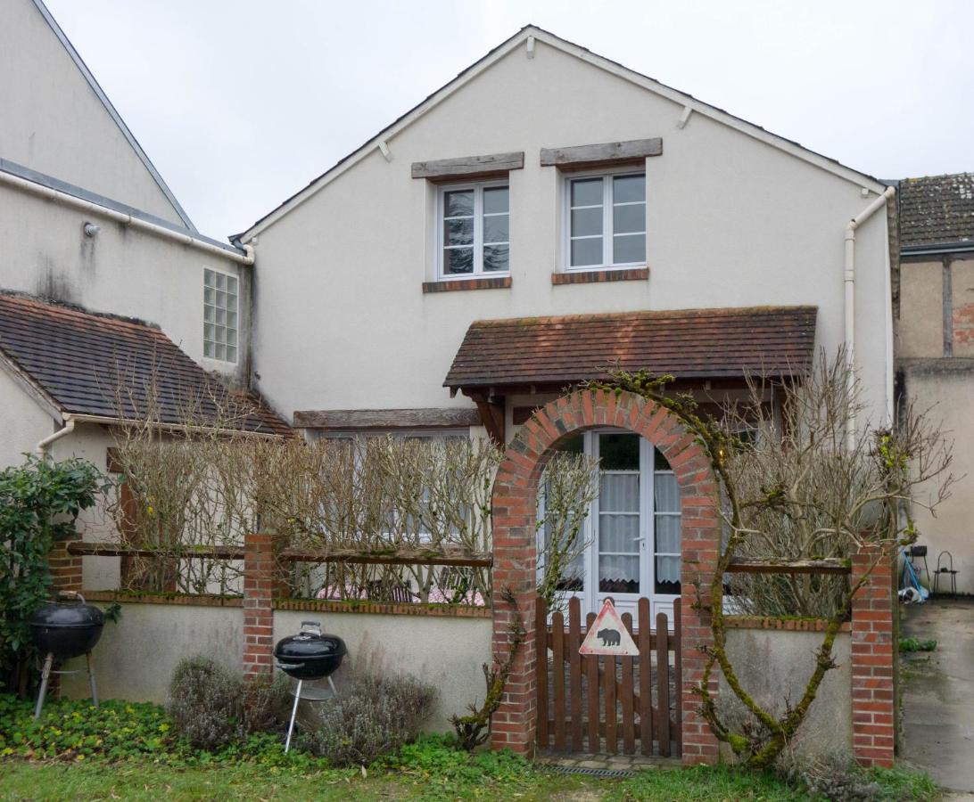 La Petite Maison au calme - 2 chambres - à 200m des Bords de Loire - B&B
