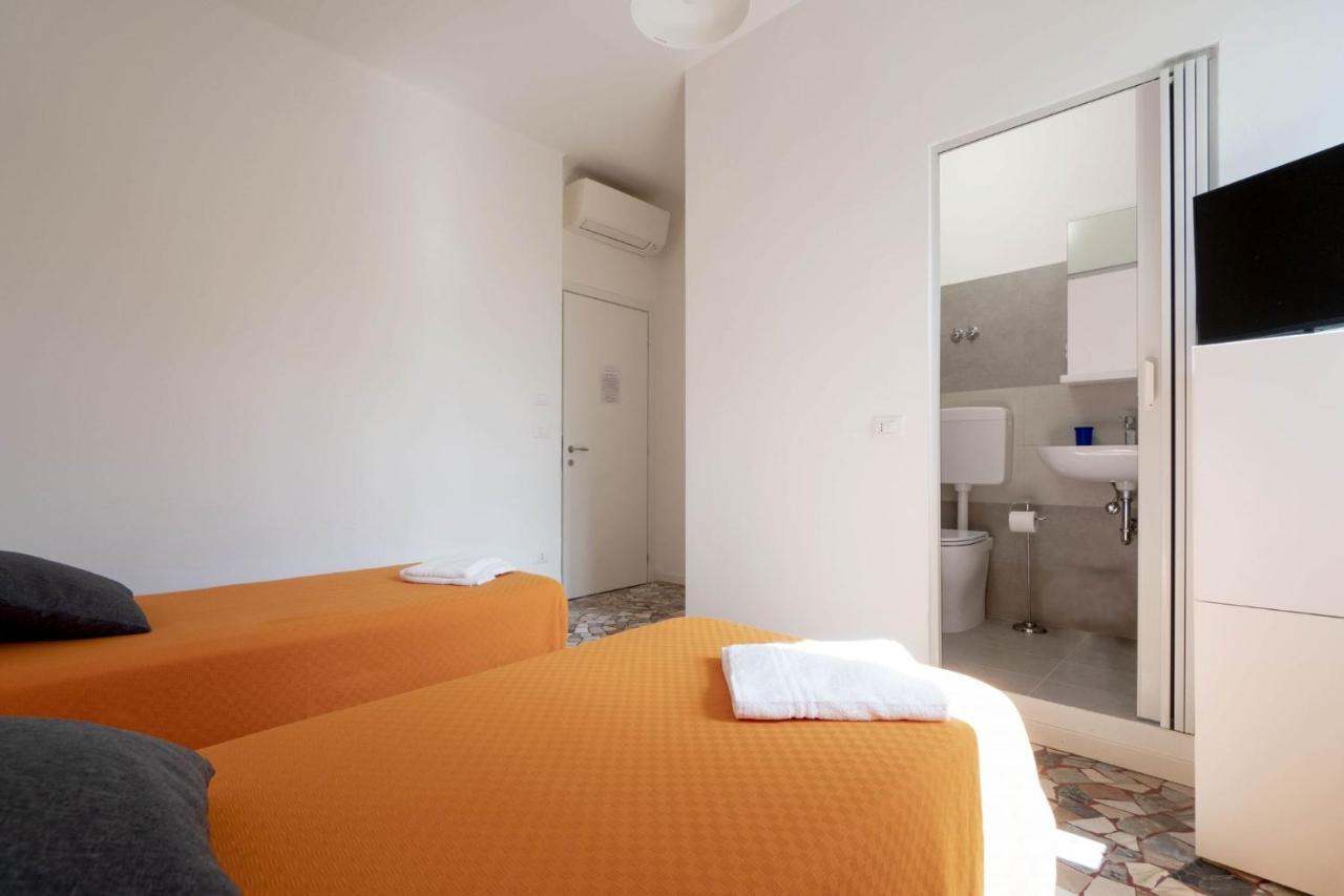 Charming Guest Room in Frassino with Private Entrance - Ferienwohnung San Giovanni in Bosco