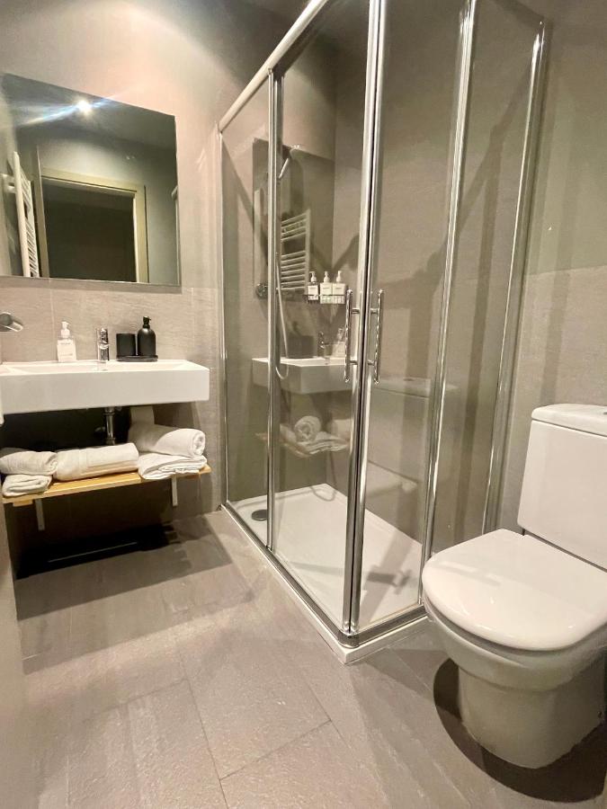 Habitación Doble con baño privado - 2 camas