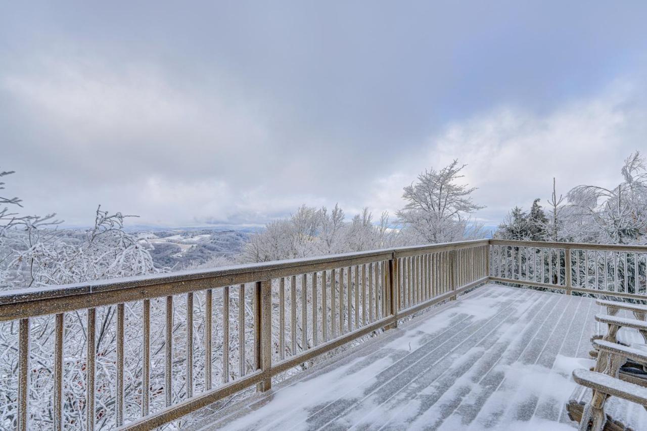 2 Mi to Ski Resort Beech Mtn Home with Fire Pit! - B&B