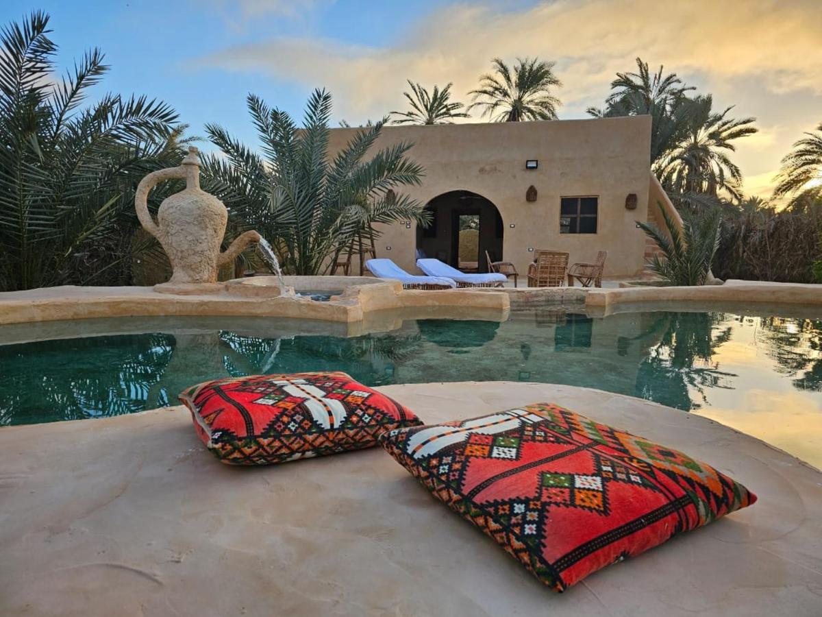 Paradise in a palm forest with epic pool and fire pit - B&B