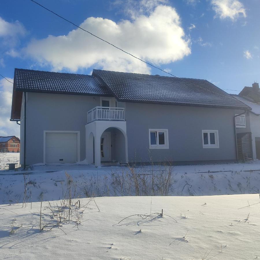 Studio apartman Čolić - Chambres d’hôtes Kupres