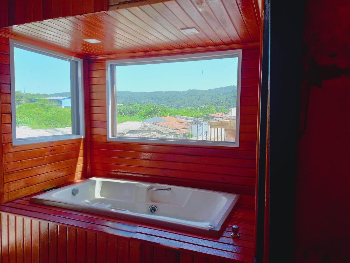 Porto Chalé em penha - B&B