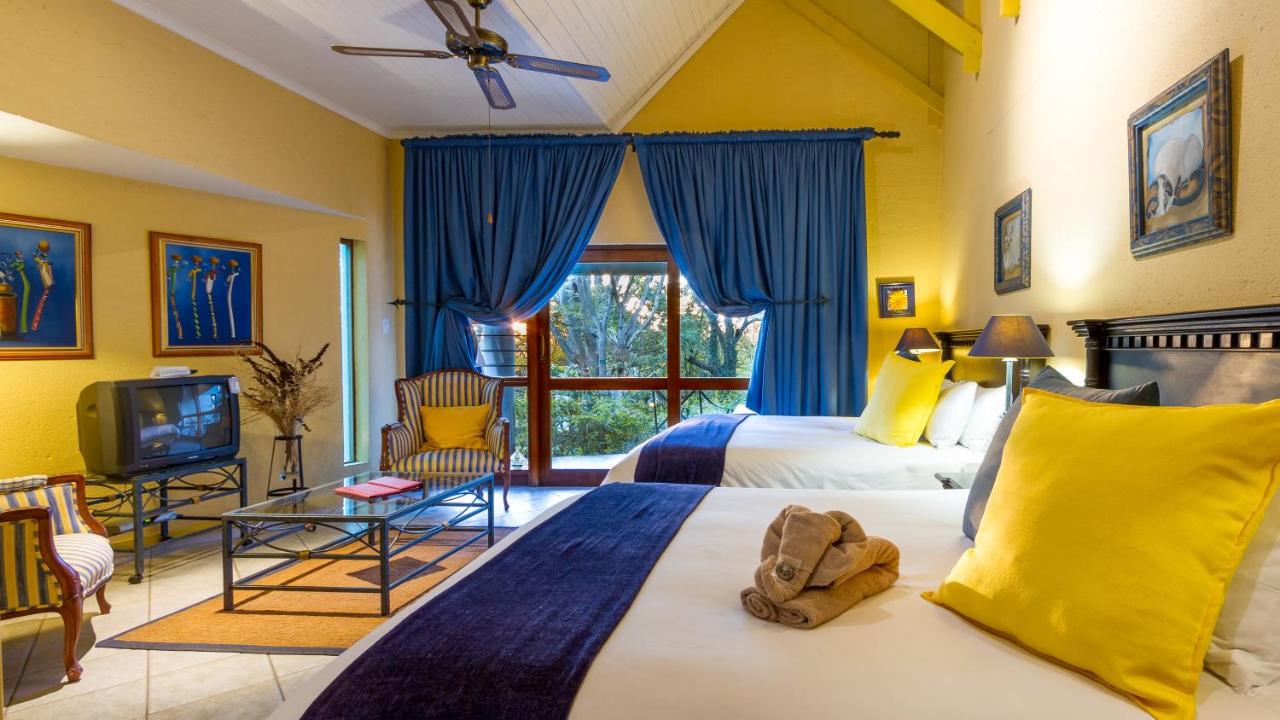 Luxury Family Room 1