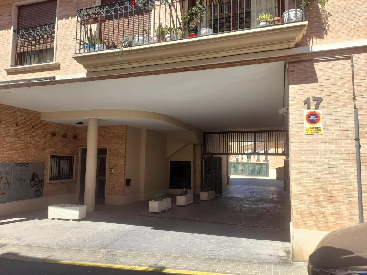 Lujoso Apartamento en Valencia 3 Dormitorios con Parking - B&B Paterna
