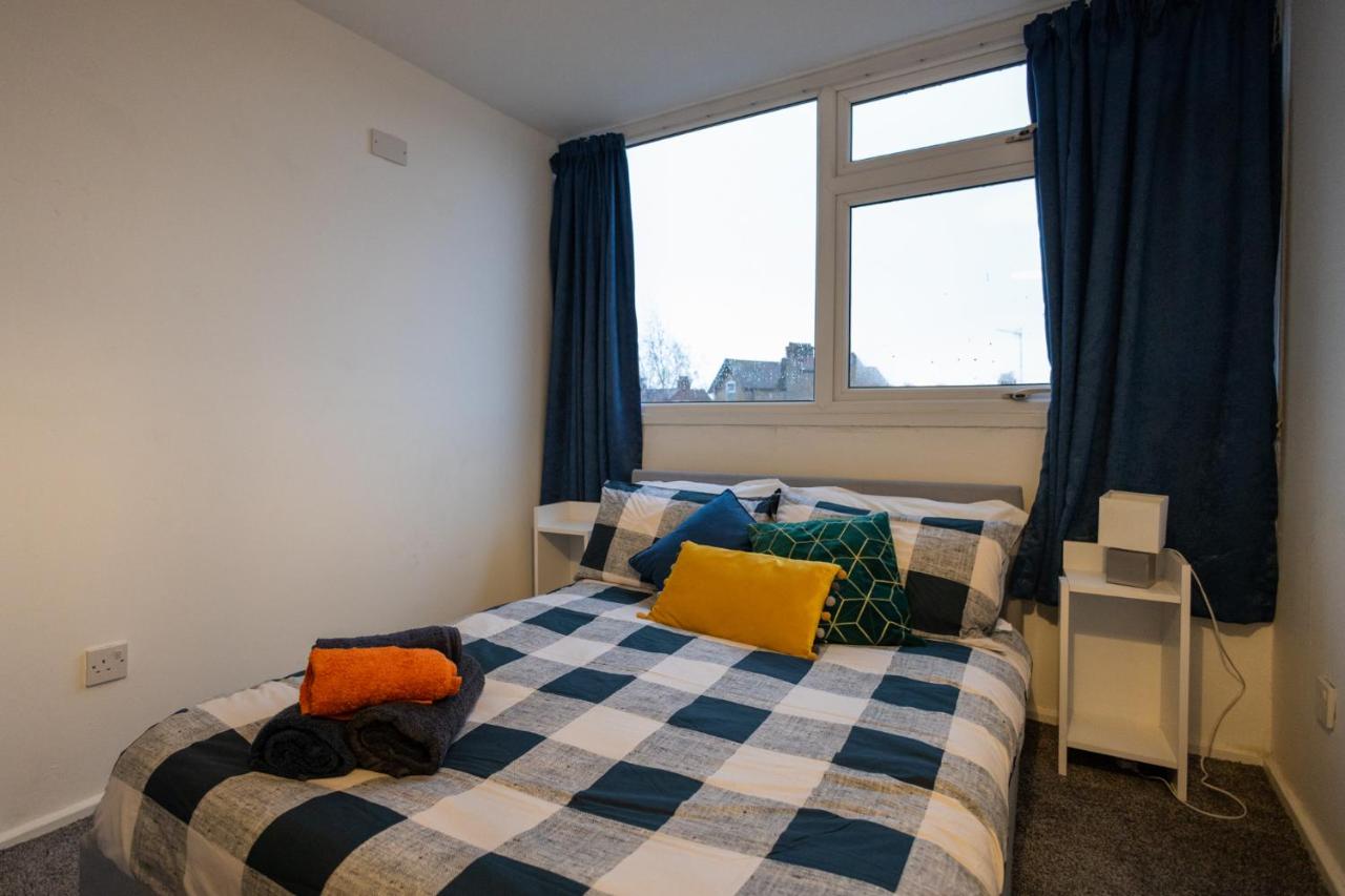 Three-Bedroom Superior Apartment