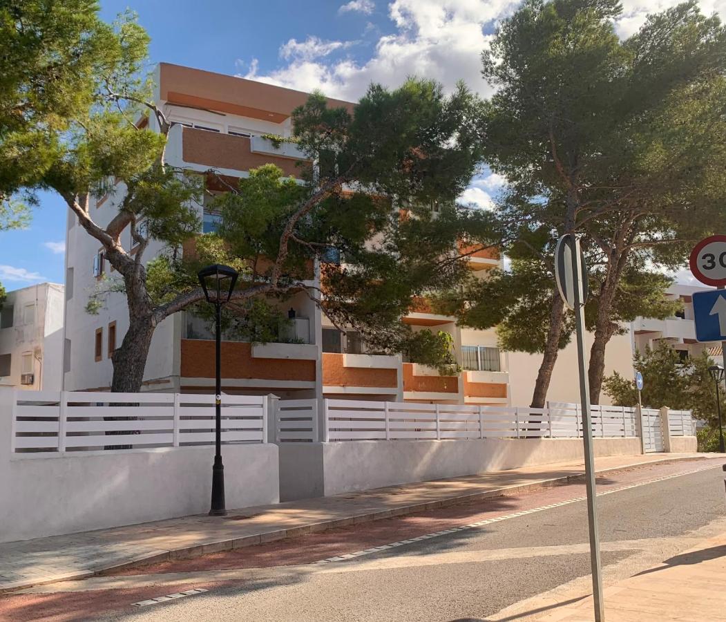 Apartamentos Rex, con due camere da letto - B&B Es Pujols