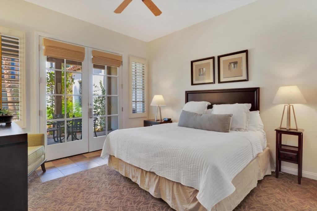 Tranquil Ground Floor Villa in Heart of LQ #A - Chambres d’hôtes La Quinta