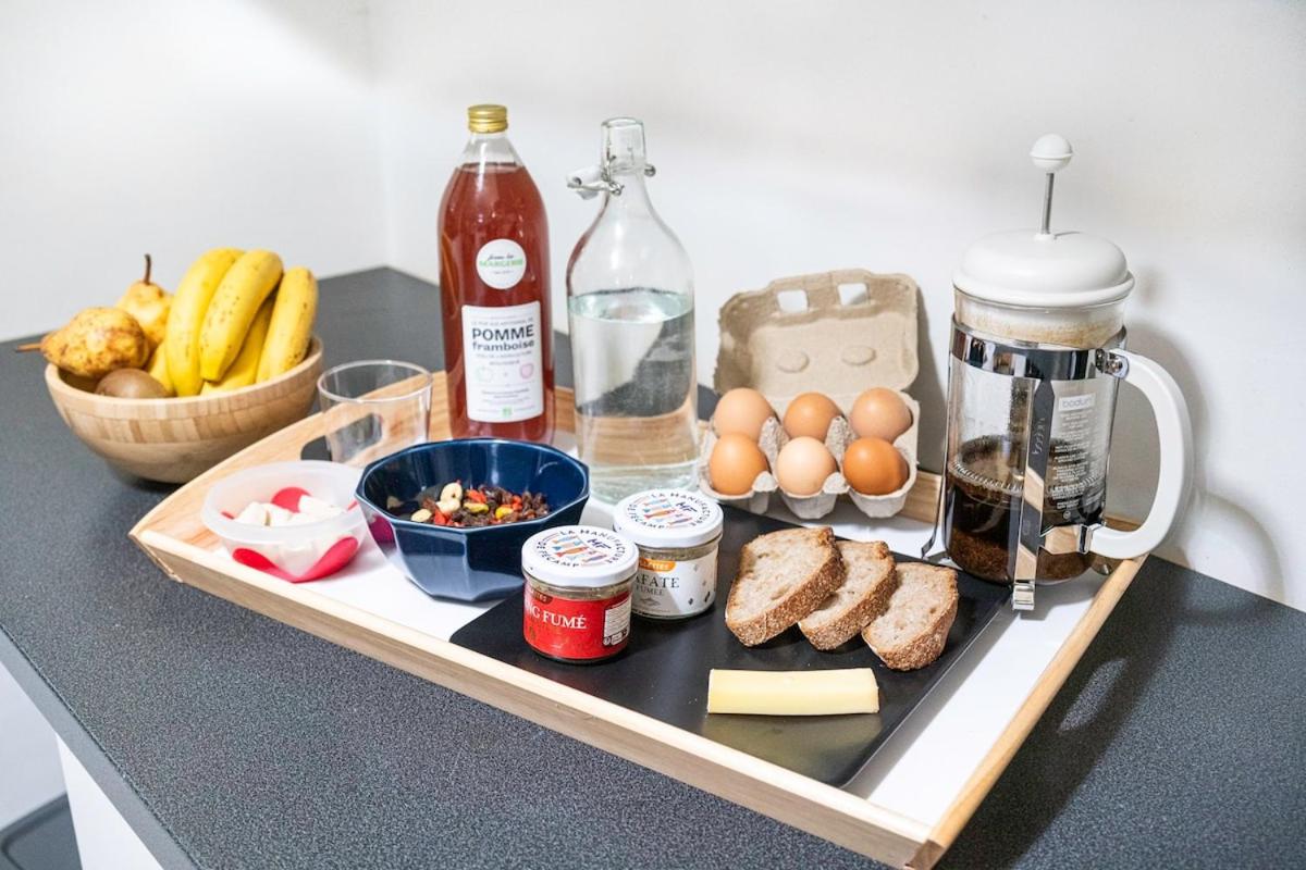 Mail Pablo Picasso BIS -Parking - B&B Nantes