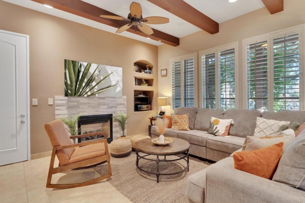 Alluring Desert Haven in La Quinta #A - B&B