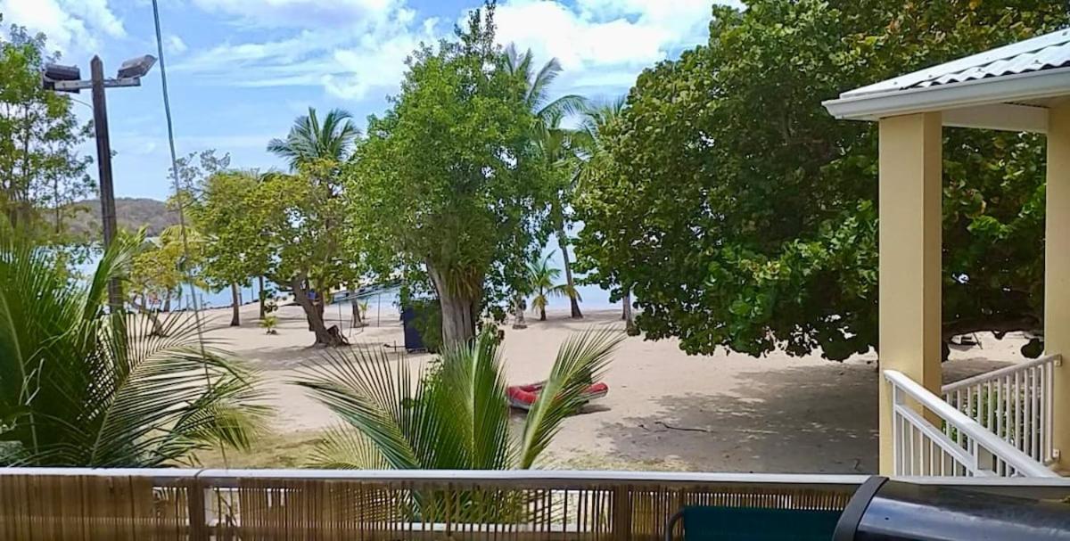 Beach Apartment - Waterfront - Anse à l ane - B&B