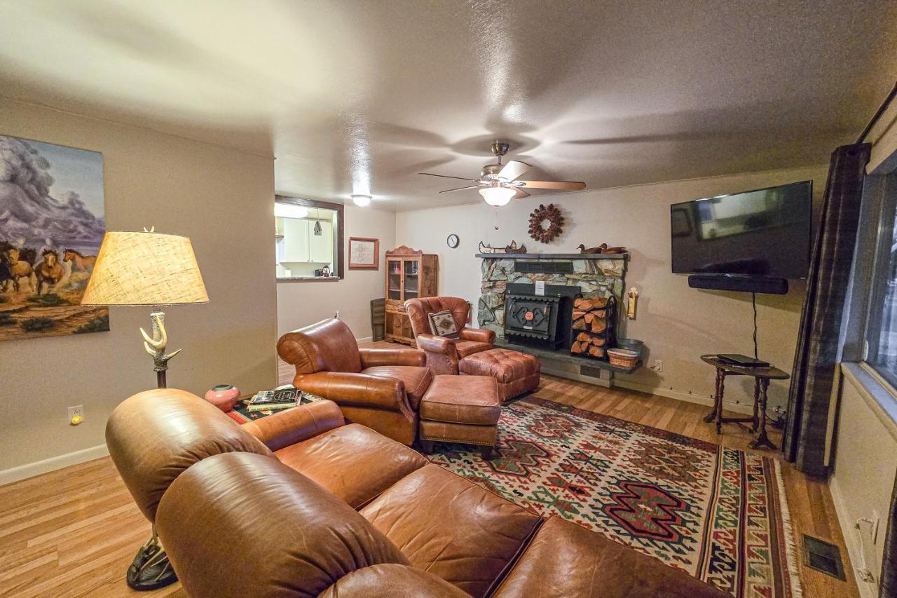 Hummingbird Retreat - B&B