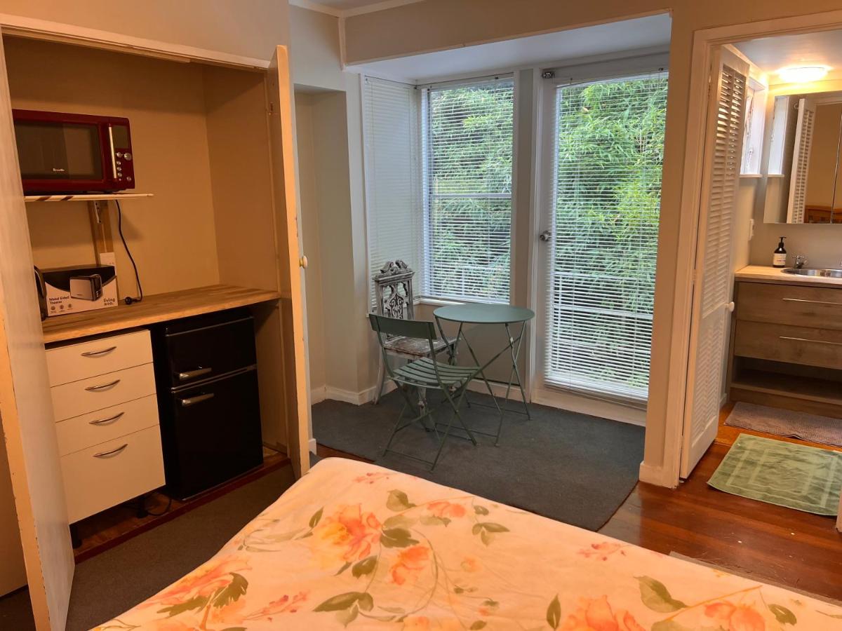 Studio is 2nd door past carport - B&B