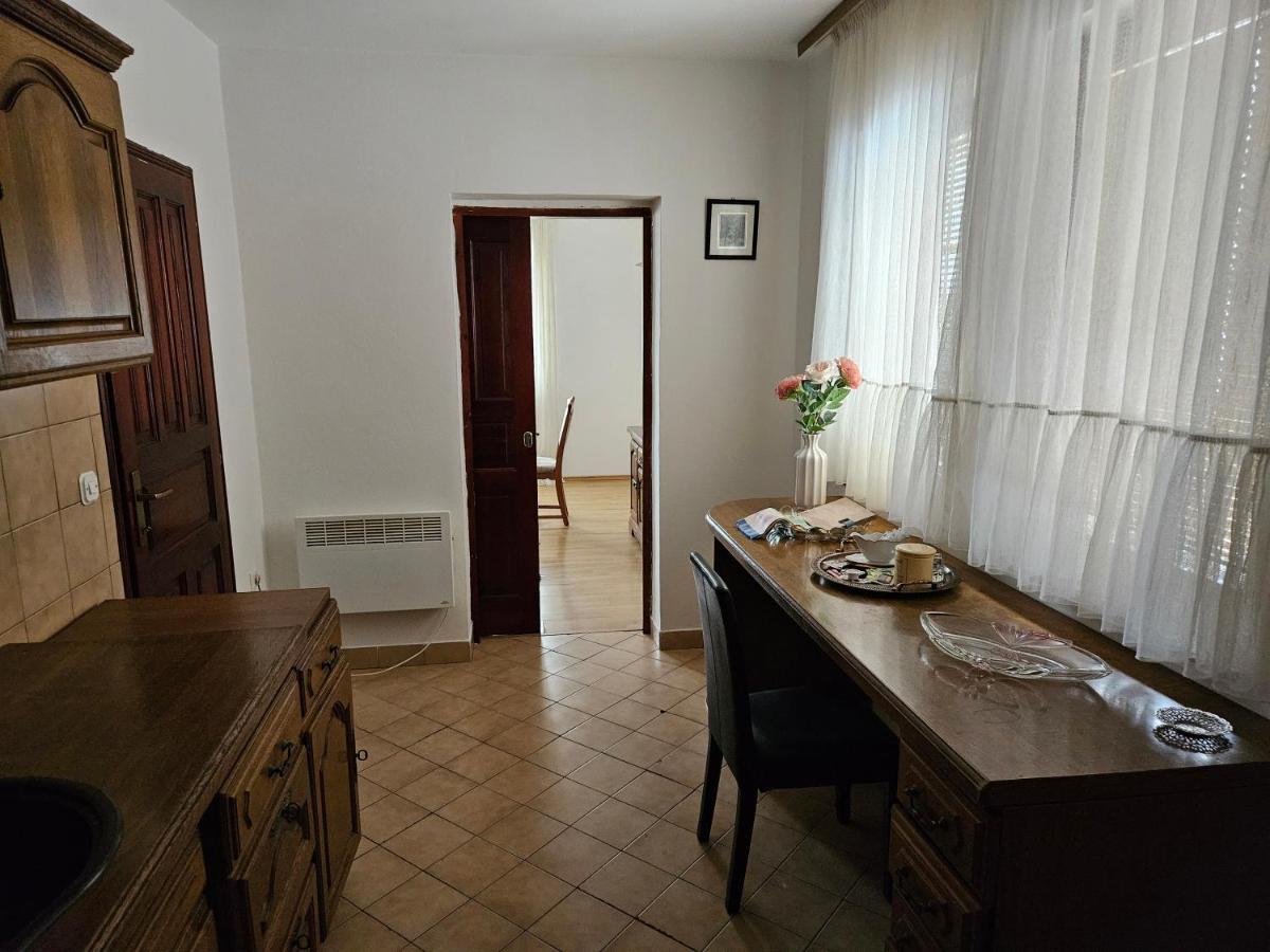 Elsas Residence - B&B