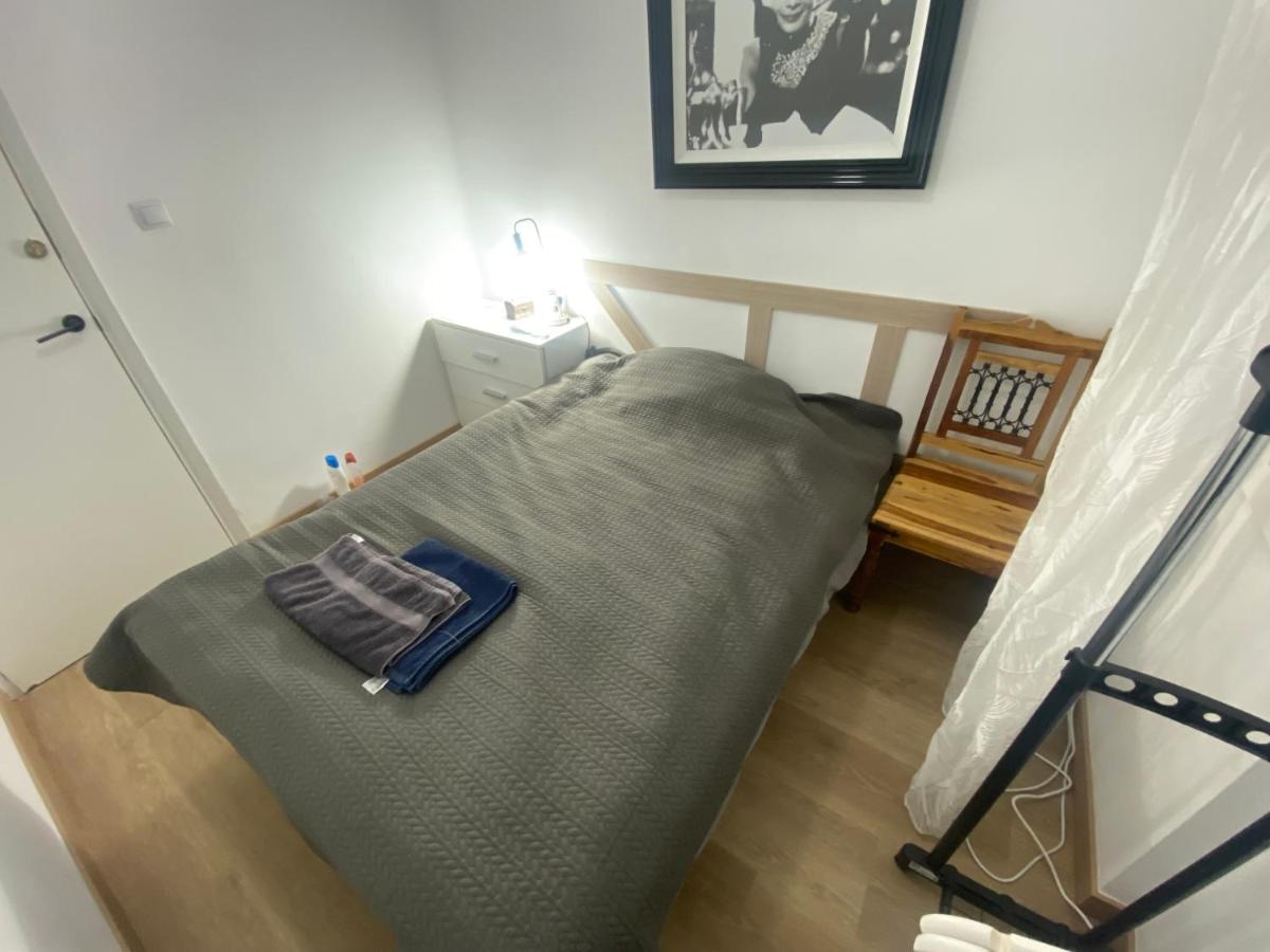Standard Double Room with Shared Bathroom