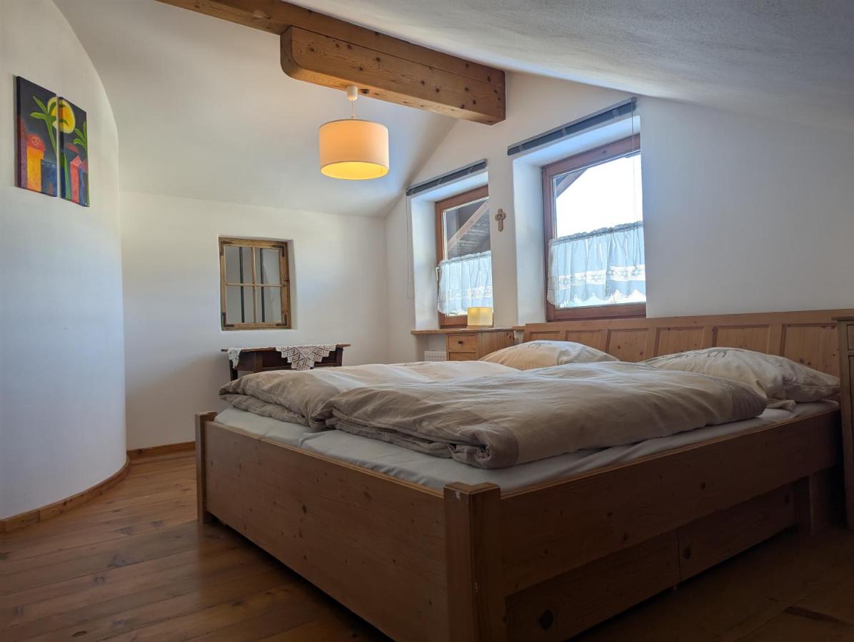 Deluxe Doppel-/Zweibettzimmer mit Balkon