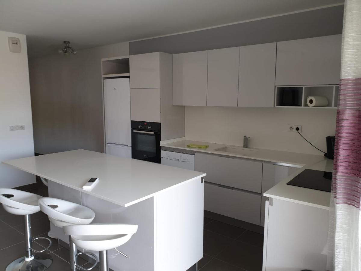 T2 55 m2 4 pers jacuzzi terrasse 55m2 - Ferienwohnung Ficaja