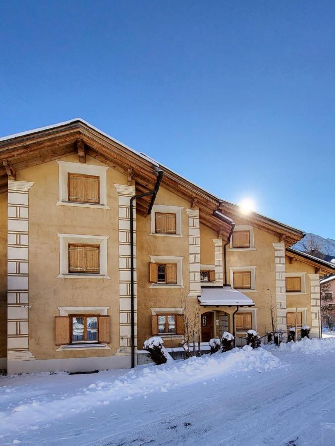 Ferienwohnung Engadin Barbey - B&B