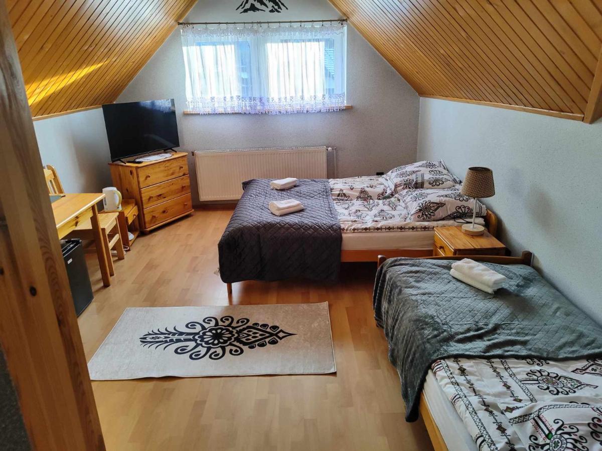 Chambre Triple – Vue sur Montagne