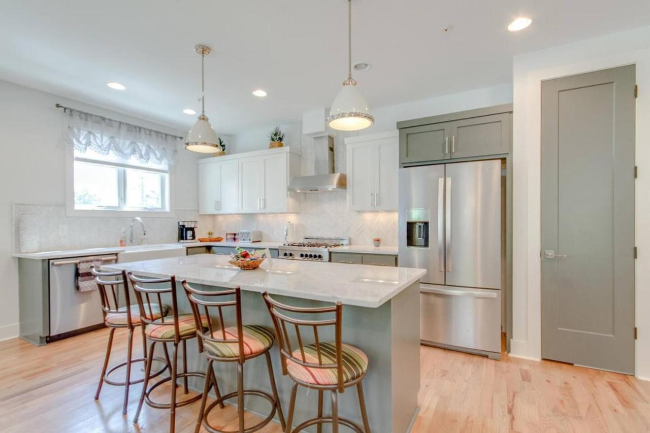 Luxury Dream Home Twelve South Star Minutes Two Gulch - B&B Nashville