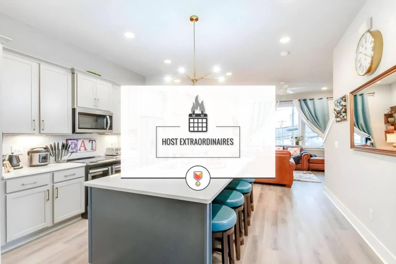 Spacious Contemporary Townhome with Private Rooftop - B&B Nashville