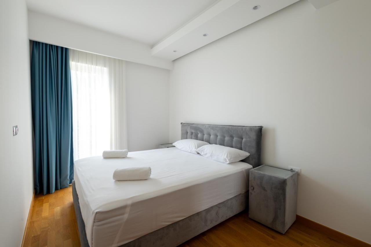 Appartement met 2 Slaapkamers en Uitzicht op Zee