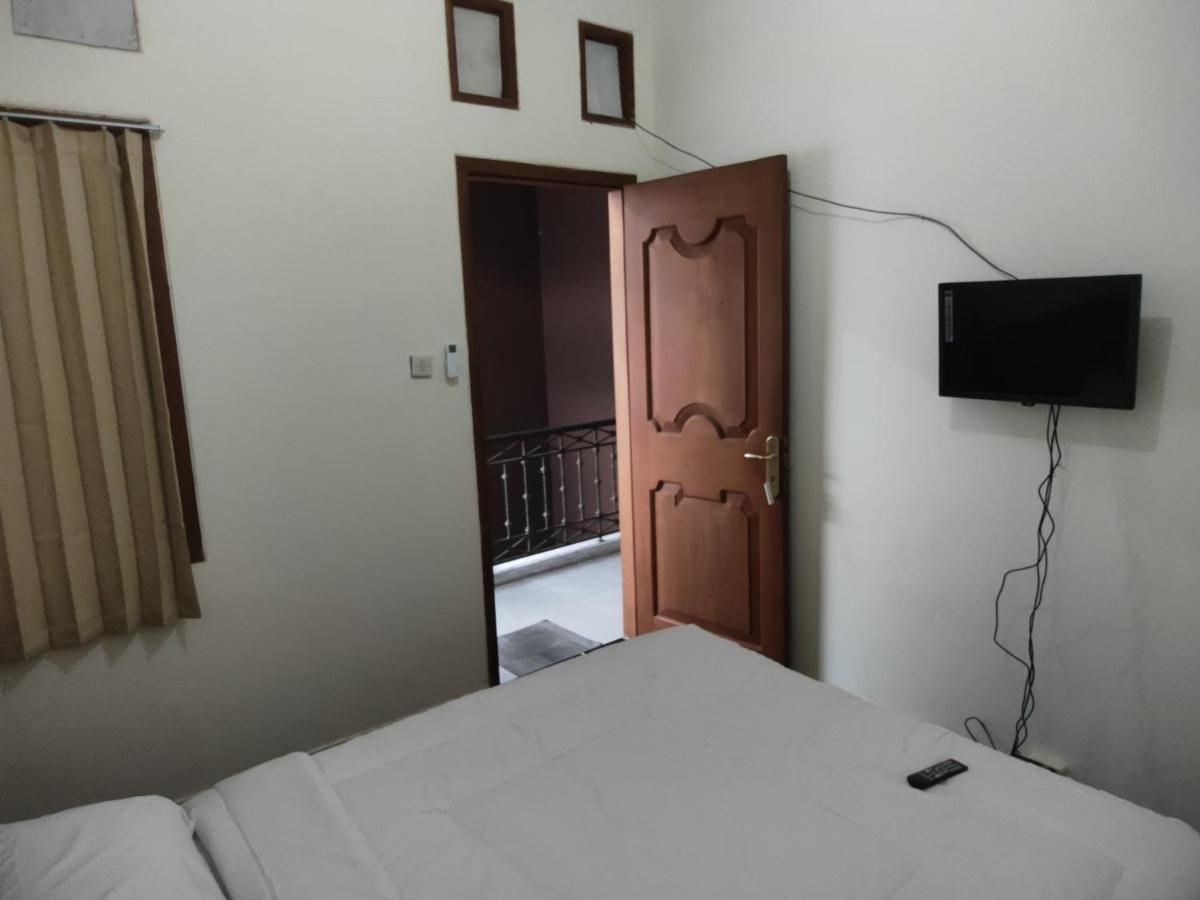 Camera Queen con Bagno in Comune