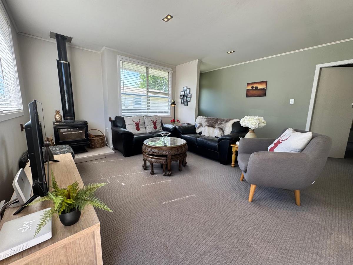 Walnut Cottage, Turangi/Tongariro - B&B Turangi