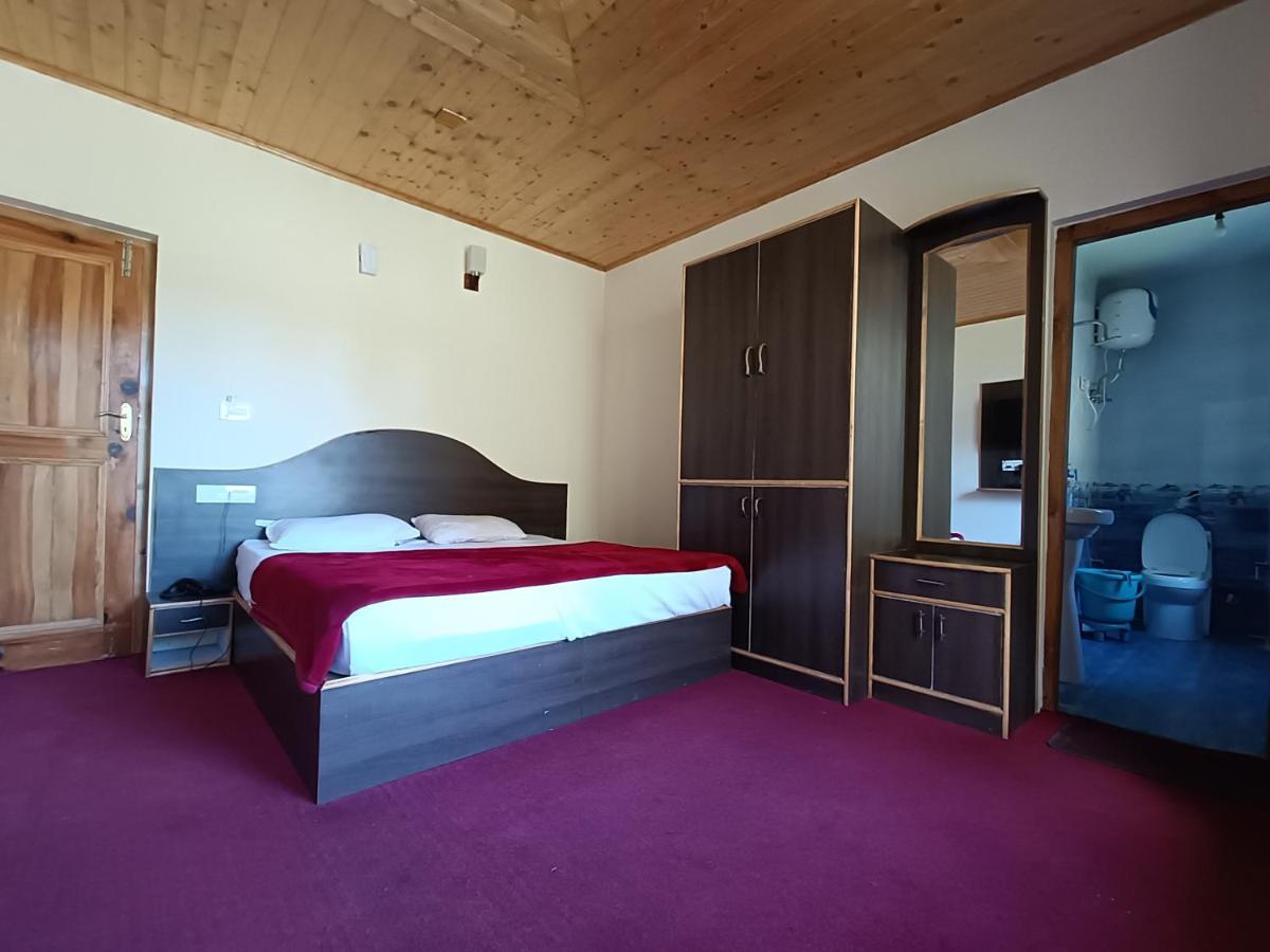 Doppelzimmer mit Balkon