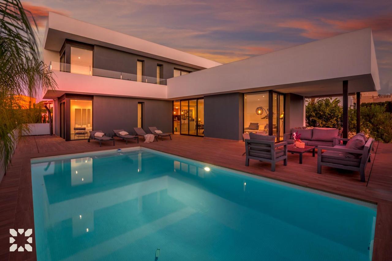 Villa Breizh by Abahana Villas - Ferienwohnung Casas de Torrat