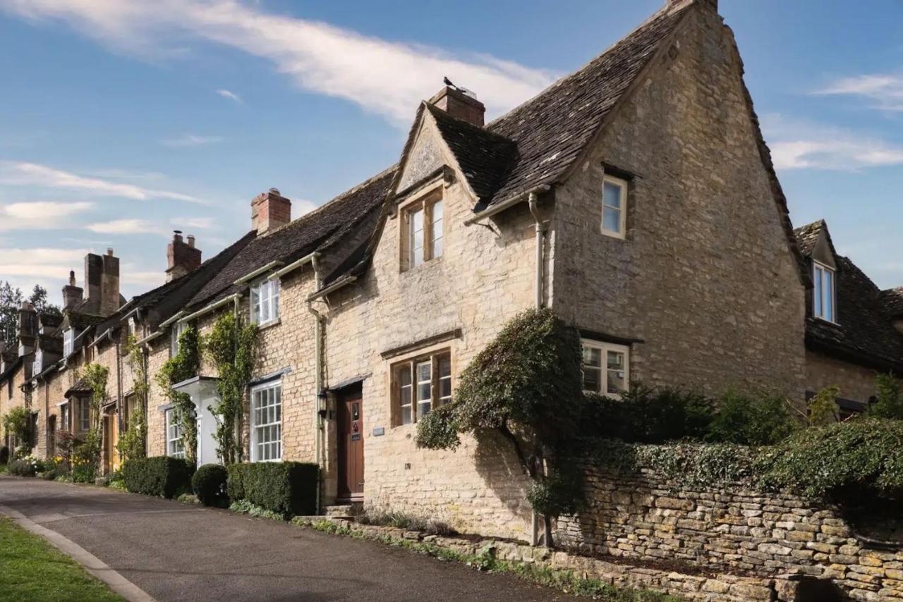 Hill View - Bed and Breakfast