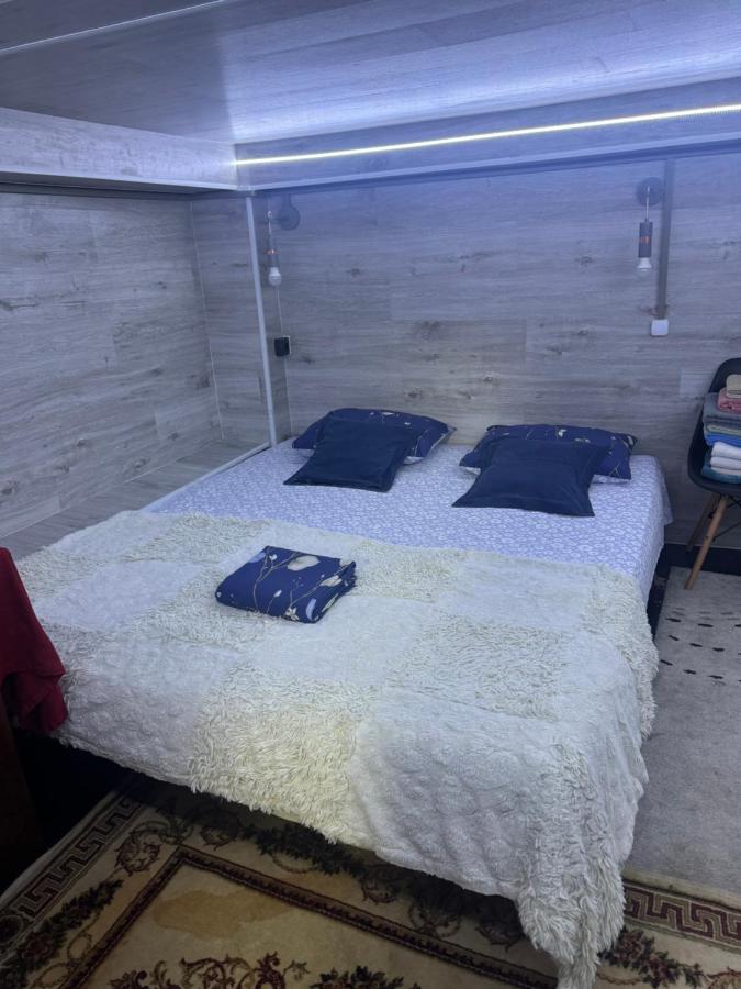 отель в центре кишинева - B&B