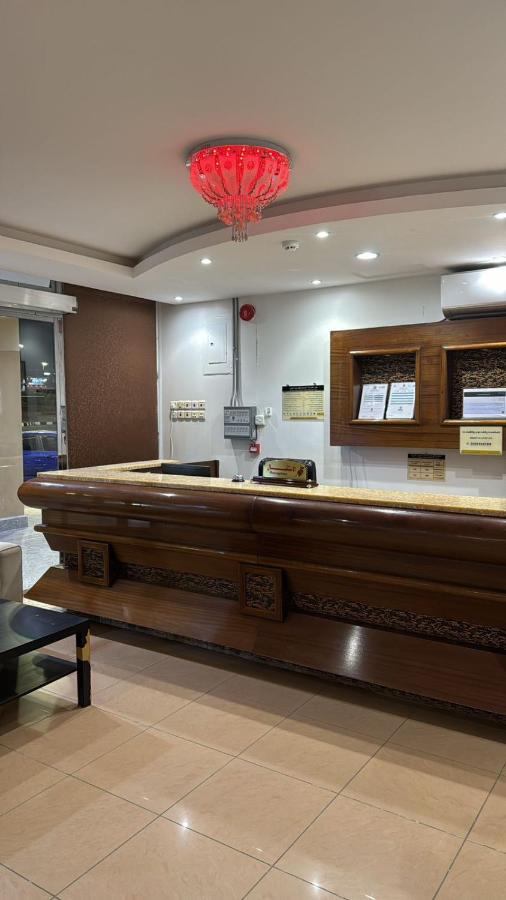 زهرة الحمراء للشقق المخدومه - B&B Al Quway‘īyah