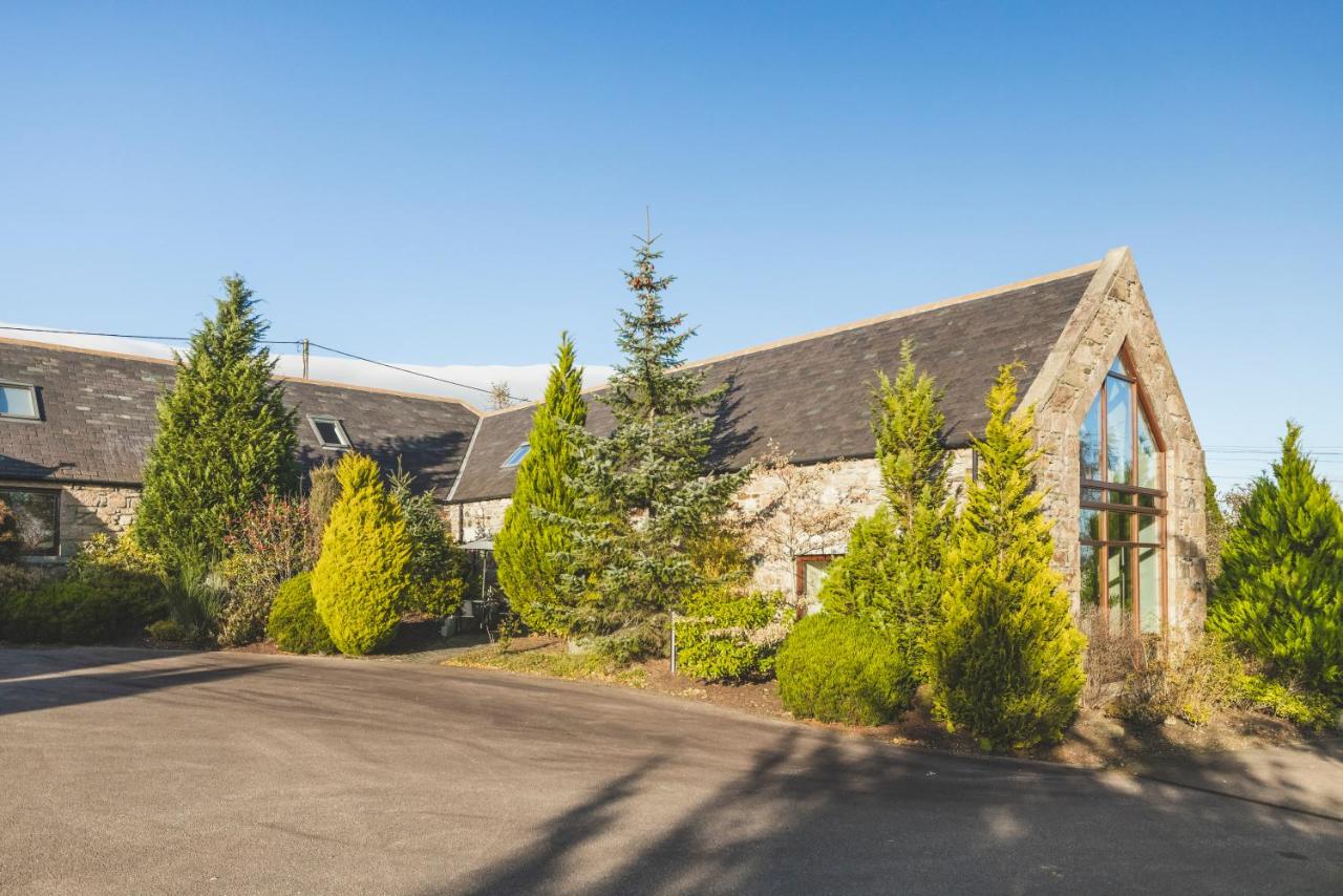 Stunning Country House - Cinema, Games Room & Hot Tub - B&B