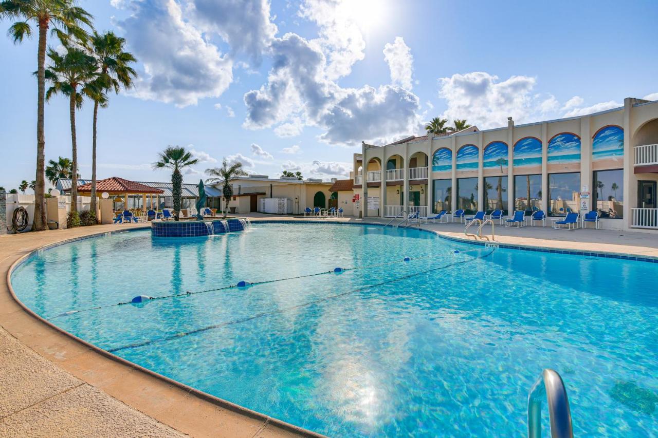 Furnished Deck Waterfront Port Isabel Cottage! - B&B Port Isabel