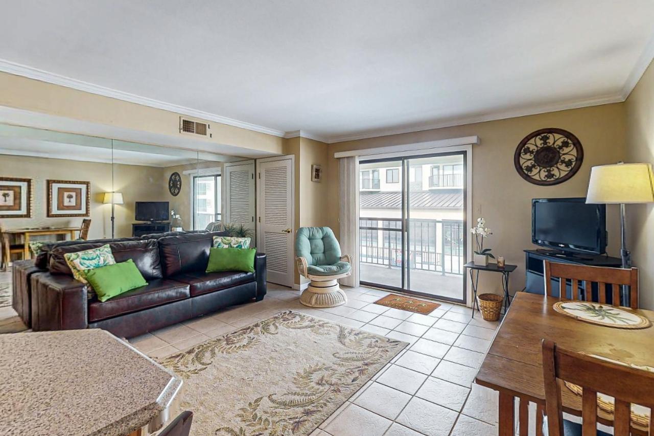 Outrigger 210 - B&B Ocean City
