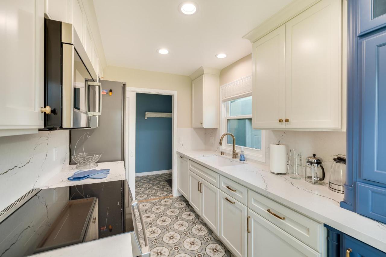 4 Mi to Dtwn San Jose: Sleek & Modern Duplex! - Ferienwohnung San José