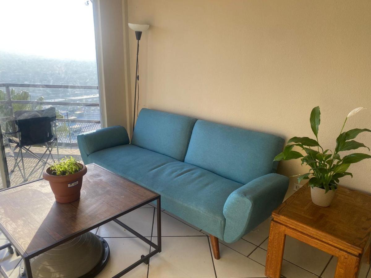 Habitación en departamento con vista a la ciudad - B&B Tijuana