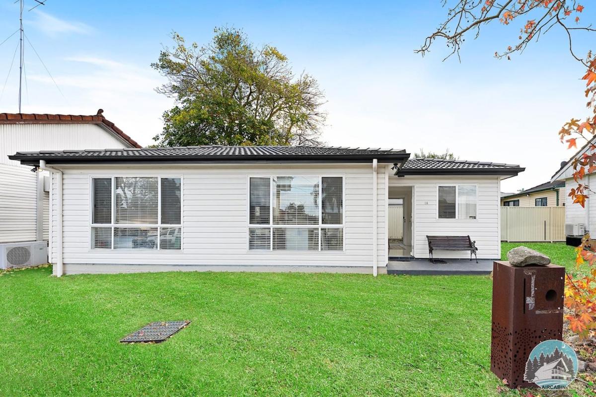 Aircabin - Oxley Park - Lovely & Comfy - 2 Beds - B&B