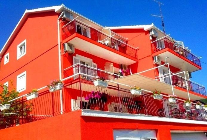 Apartments Sun Igalo Montenegro - Chambres d’hôtes