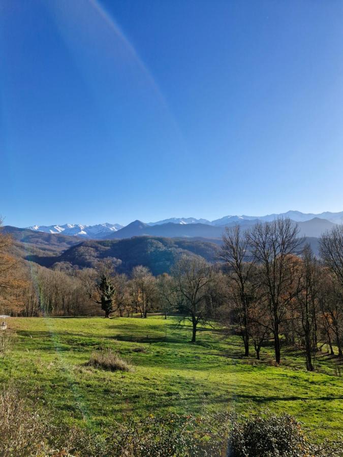 CHAMBRE INDEPENDANTE au calme en moyenne montagne - Chambres d’hôtes
