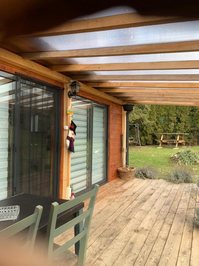 Tejfeles vendégház - B&B Porva