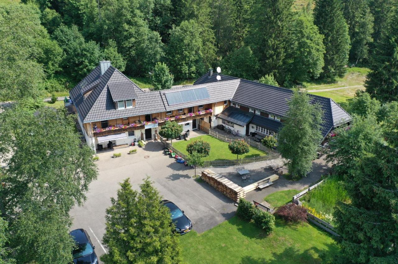 Albhof Am Wasserfall - B&B