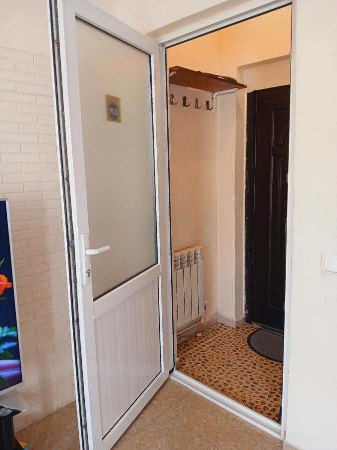 Гостевой дом 300м от моря "Кавказская пленница" - Chambres d'hôtes Kobuleti