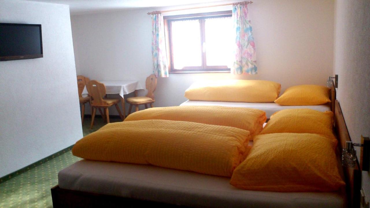 Triple Room with Shower