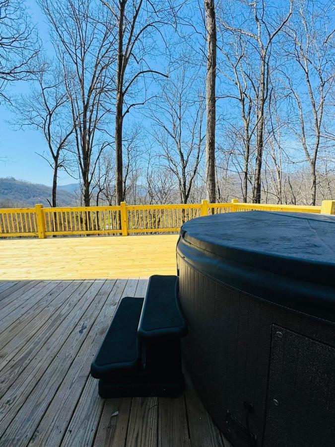 Highland Mountain Retreat - B&B Waynesville