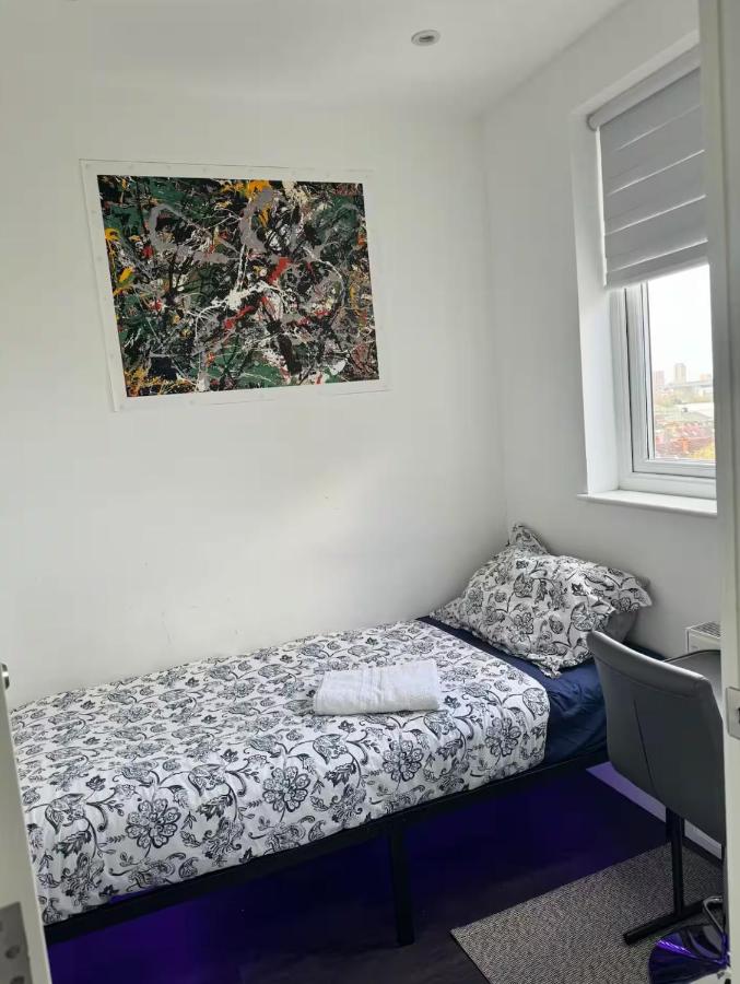 Budget Single Room