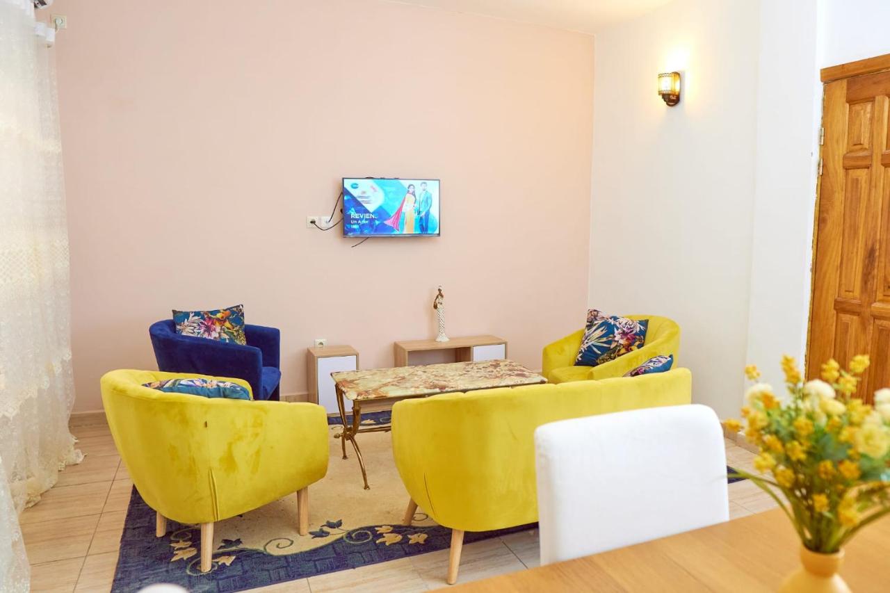 Appartamento con 3 Camere da Letto