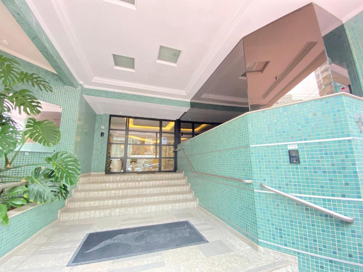 Apartamento Familiar Balneário Camboriú quadra mar - B&B