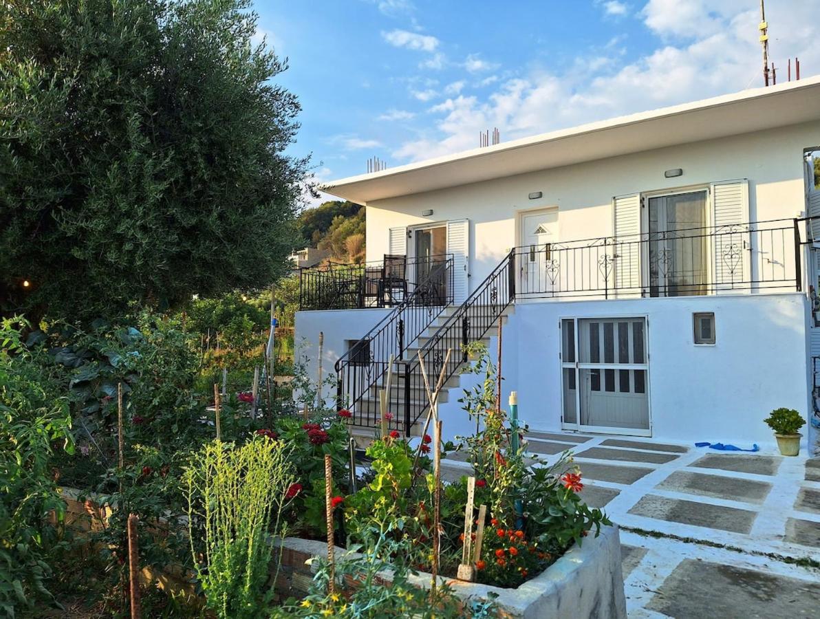 Ermioni Gialova - B&B